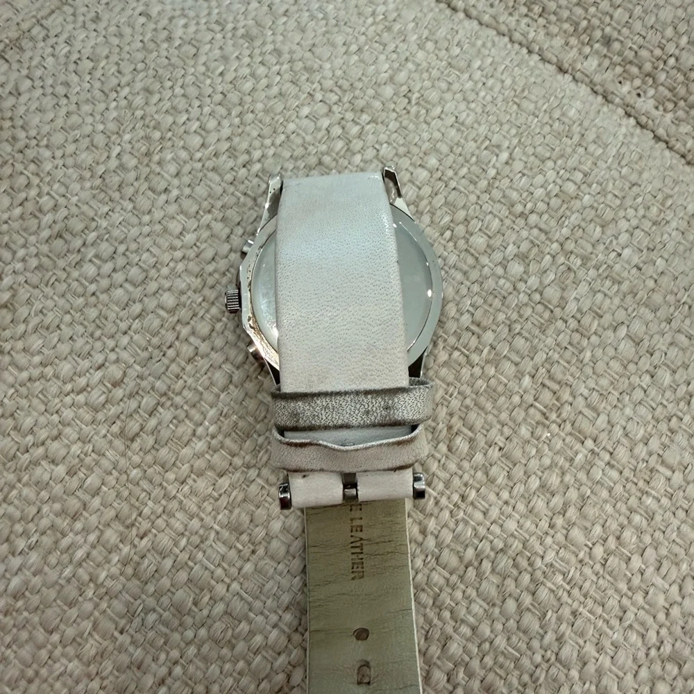 Marc by Marc Jacobs Silver-Tone White Leather Chronograph Watch